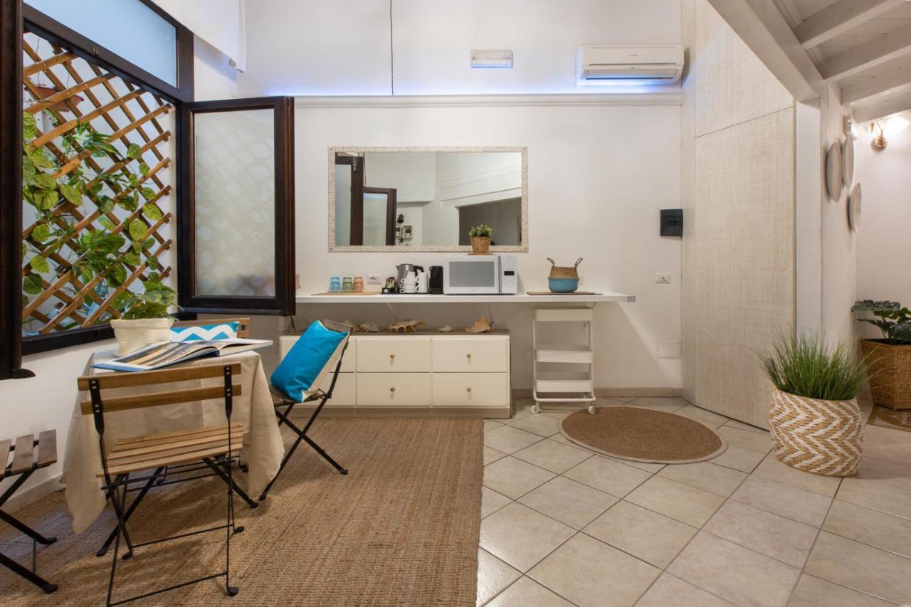 Cagliarifornia Bed and Breakfast Εξωτερικό φωτογραφία